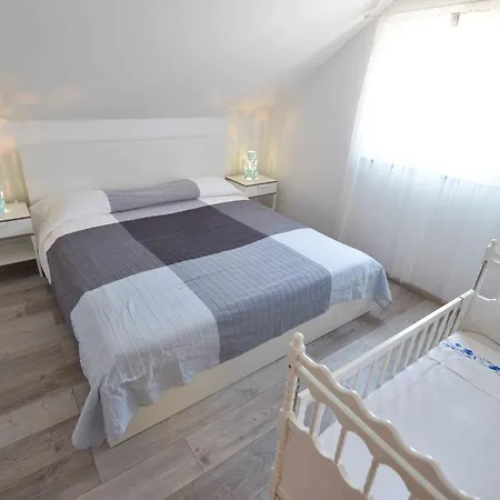 Apartment Milivoj *