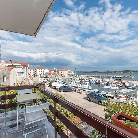 Apartment Milivoj *