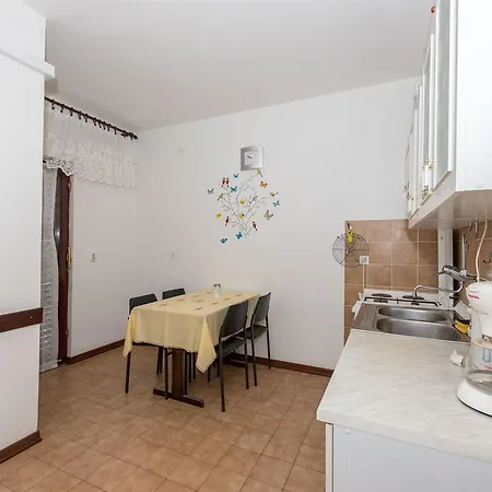 Milivoj Apartment